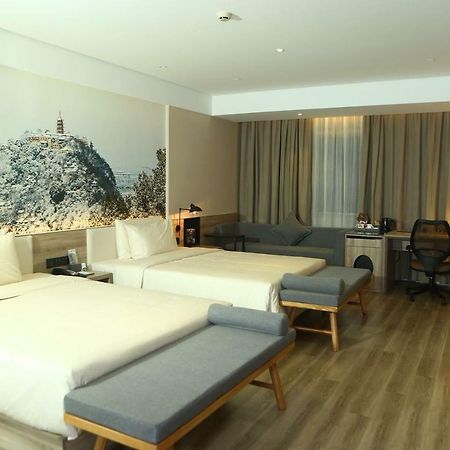 Atour Hotel Наньтун Экстерьер фото